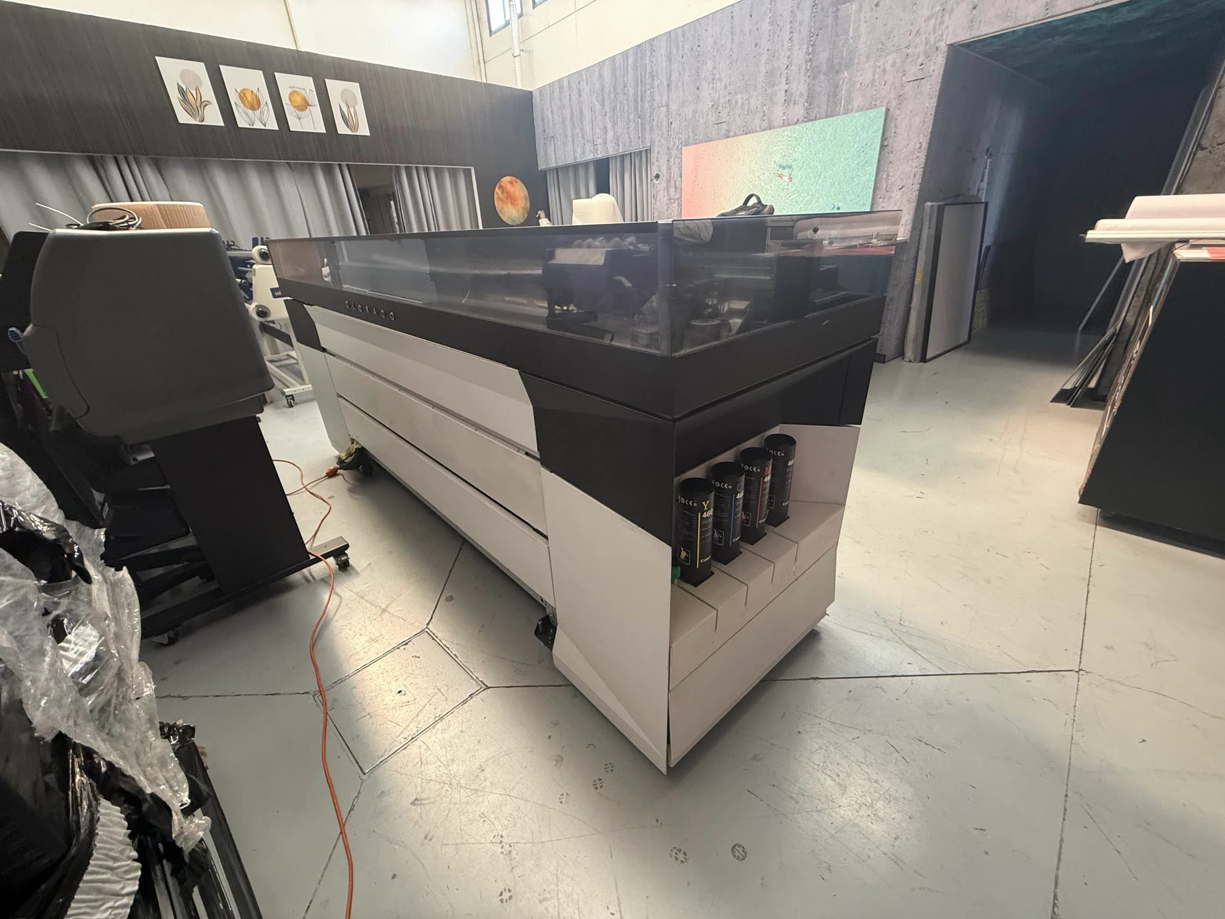 Maquinaria de gran formato instalada por el equipo Matexprint