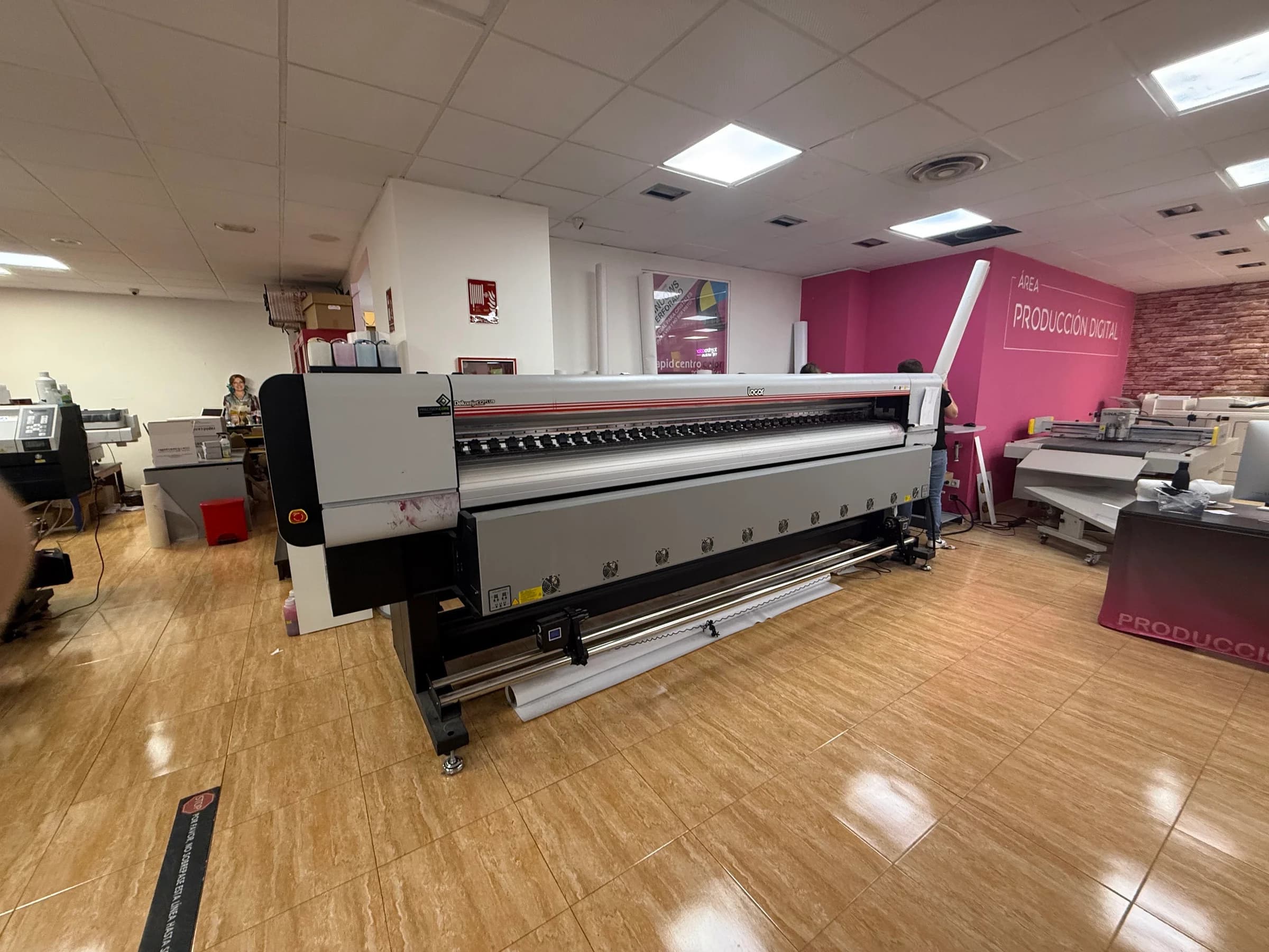 Configuración de impresora DTF en taller cliente