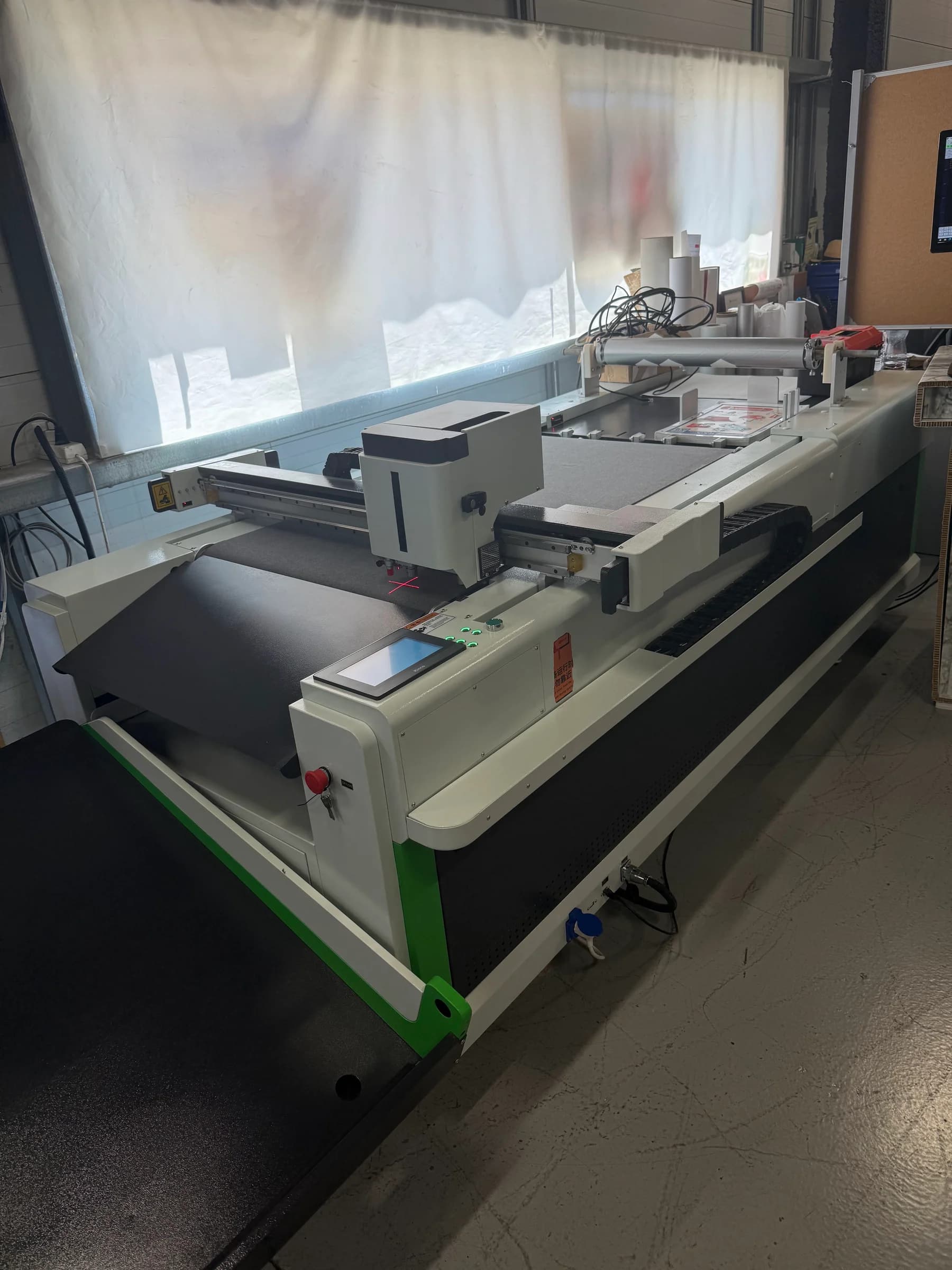 Maquinaria de gran formato instalada por el equipo Matexprint