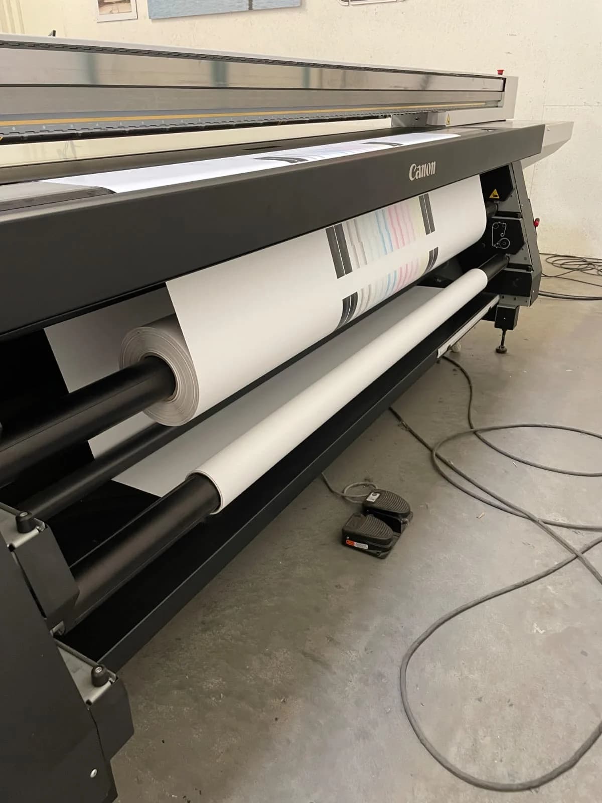 Maquinaria de gran formato instalada por el equipo Matexprint
